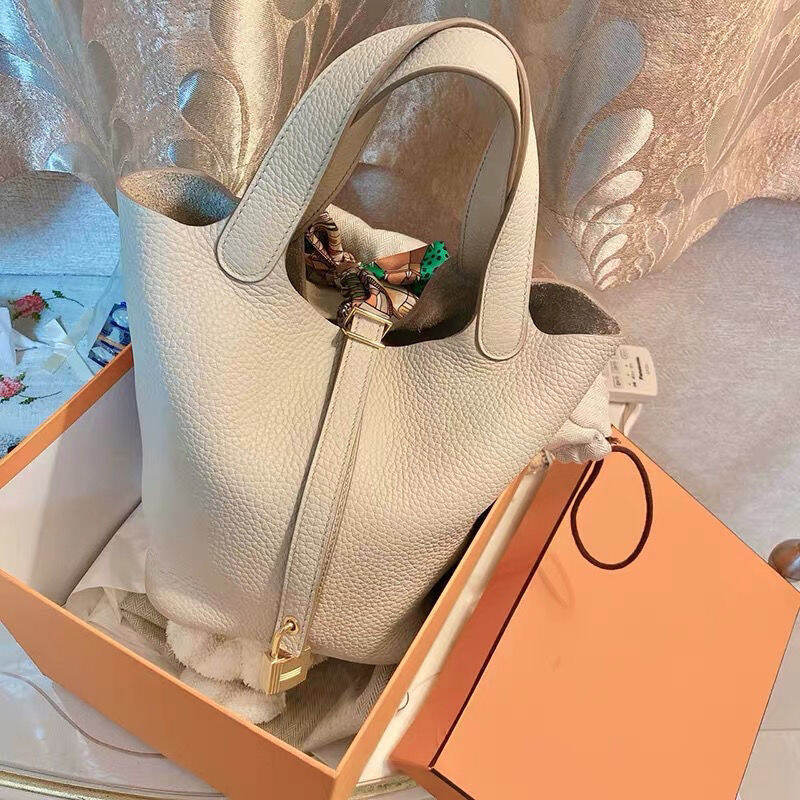 Bag Women's Bag New 2021 Korean Mother Bag Vegetable Basket Bag PU Leather Portable Bucket Bag Bridal Wedding Bag Graffiti