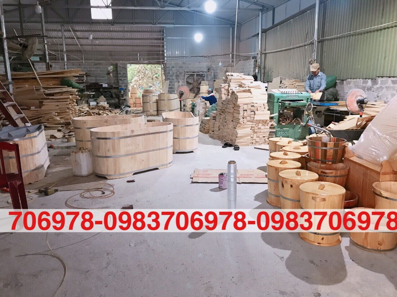 Thùng gỗ đựng gạo phong thuỷ