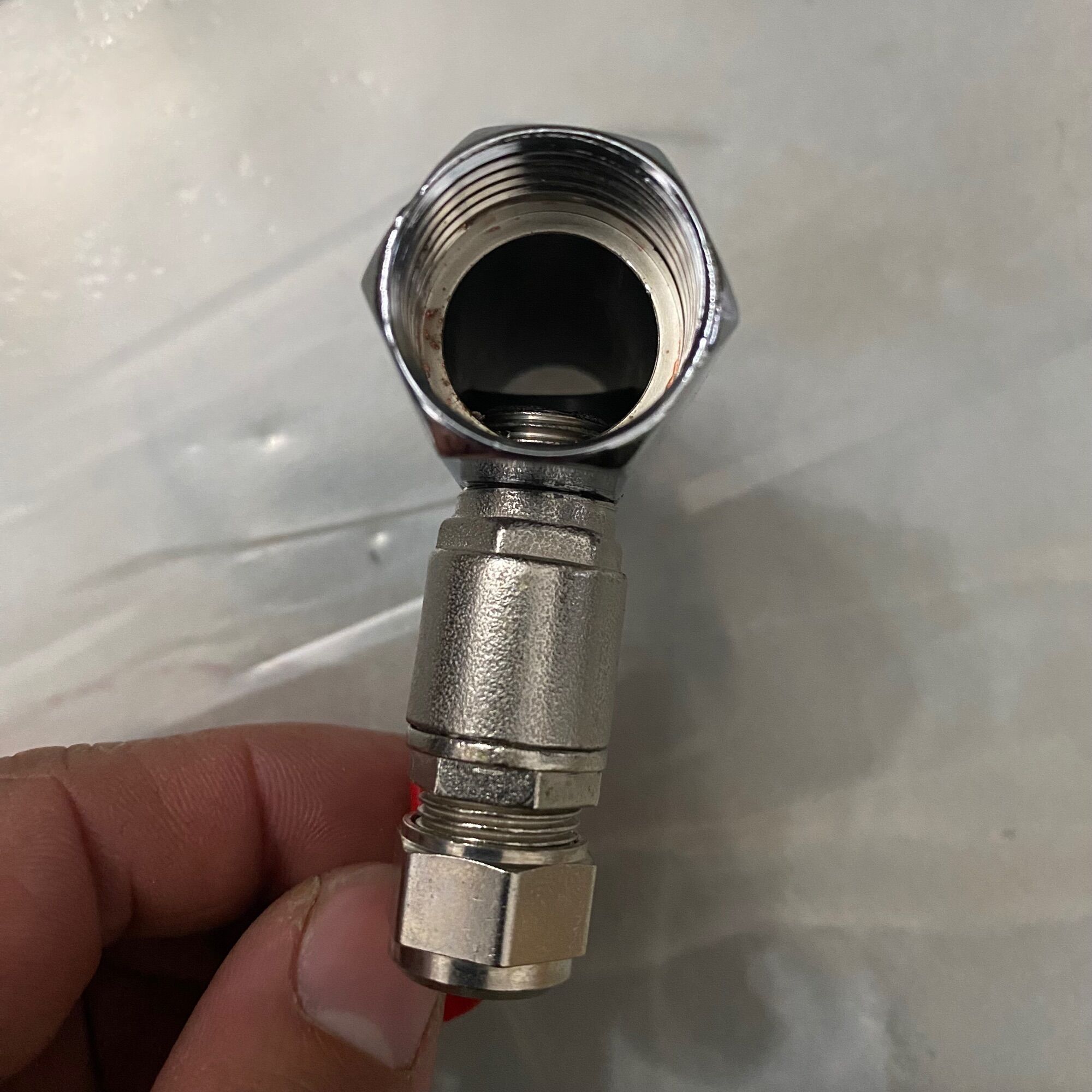 Van Khóa Cấp Nước Máy Lọc Nước Ren 21/10 (Ren 21-Dây 10mm)