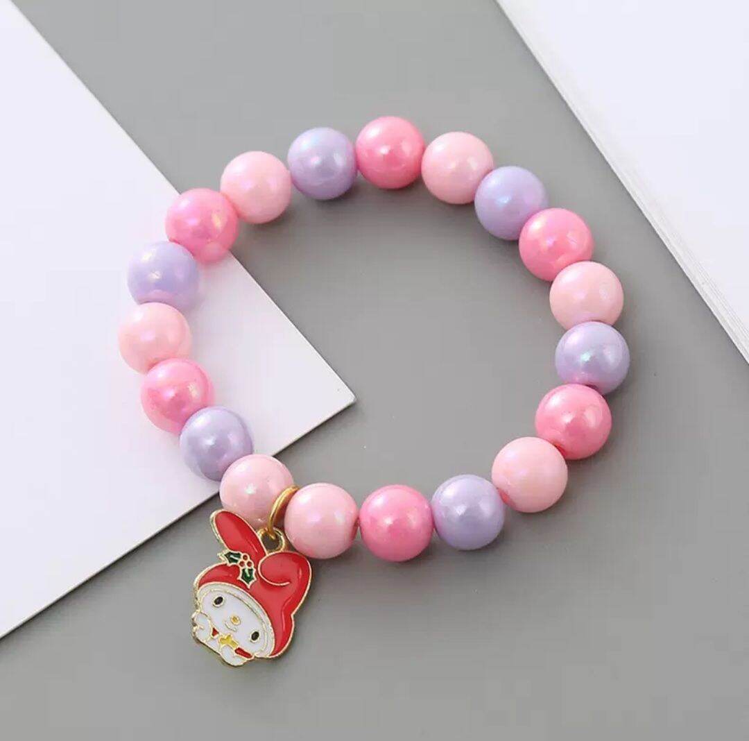 Vòng tay bé gái màu sắc kẹo ngọt đính charm kim loại hoạt hình dễ thương