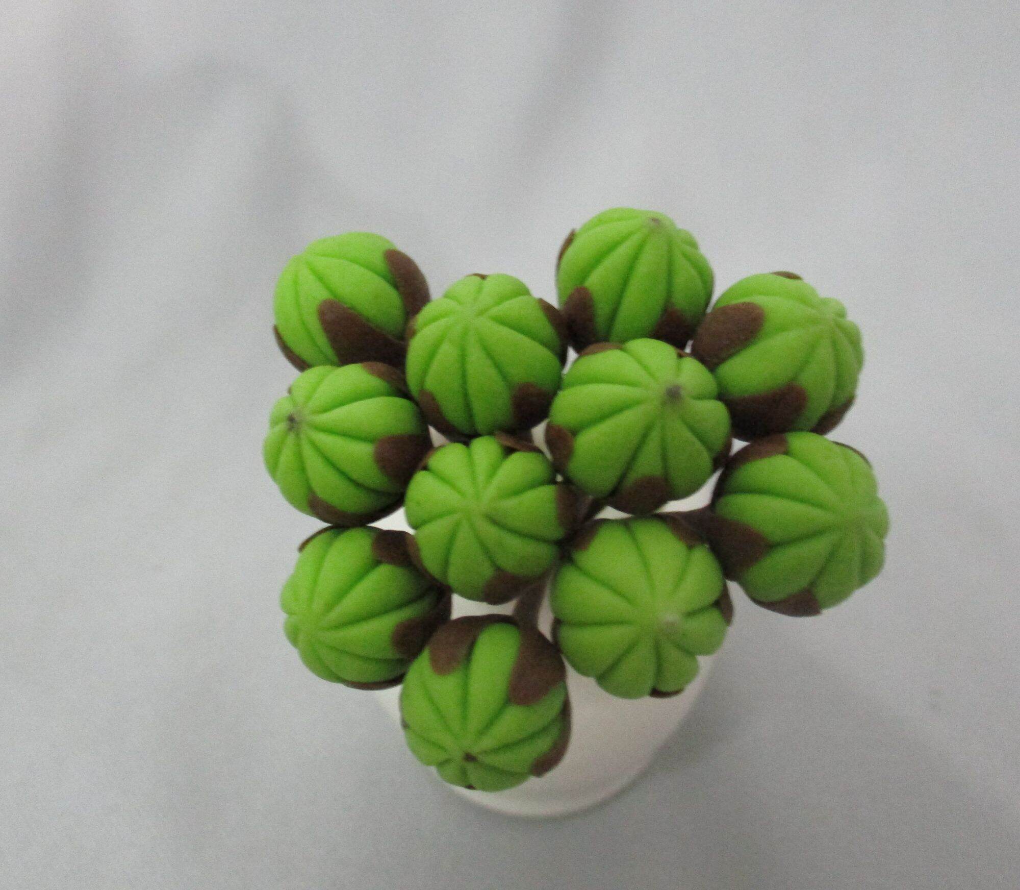 Nụ Lan hồ điệp, nụ đào, nụ mai....dùng làm các loại hoa mai, hoa đào, hoa lan giả handmade, trang trí nhà cửa