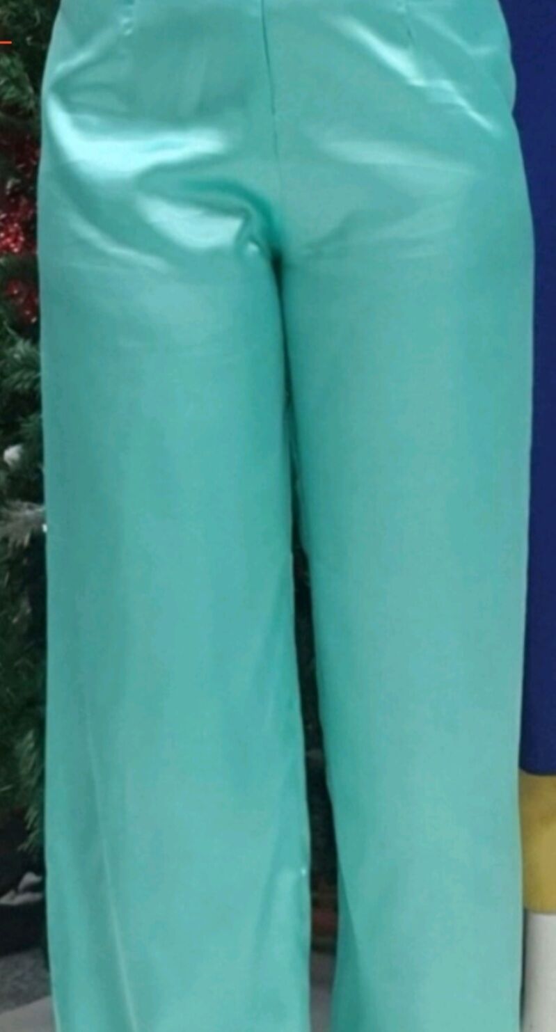 Quần mặc áo dài