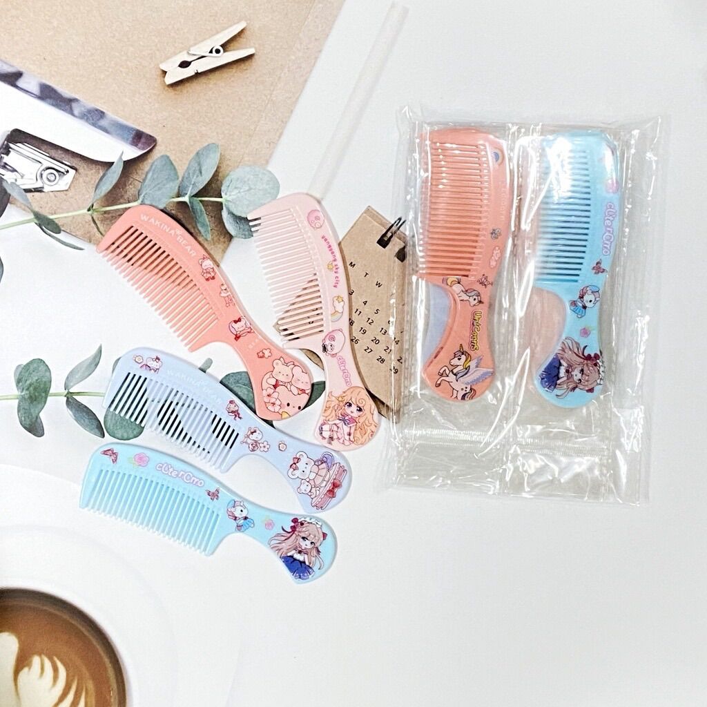 ♥️♥️Set 10 Lược Bầu Hình Búp Bê siêu dễ Thương(Dài 12 cm)