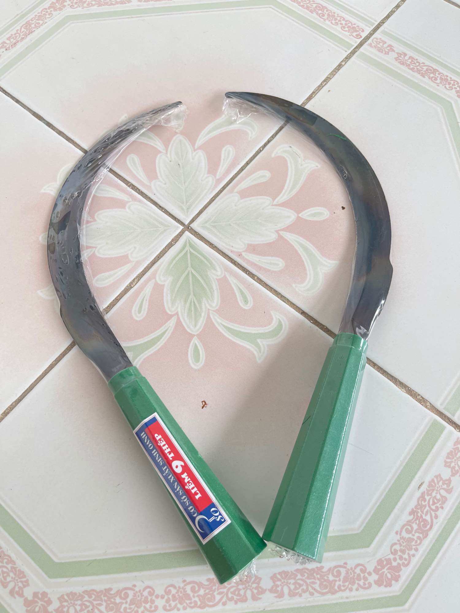 Liềm 9 thép cắt cỏ cắt,cắt lúa sắc bền