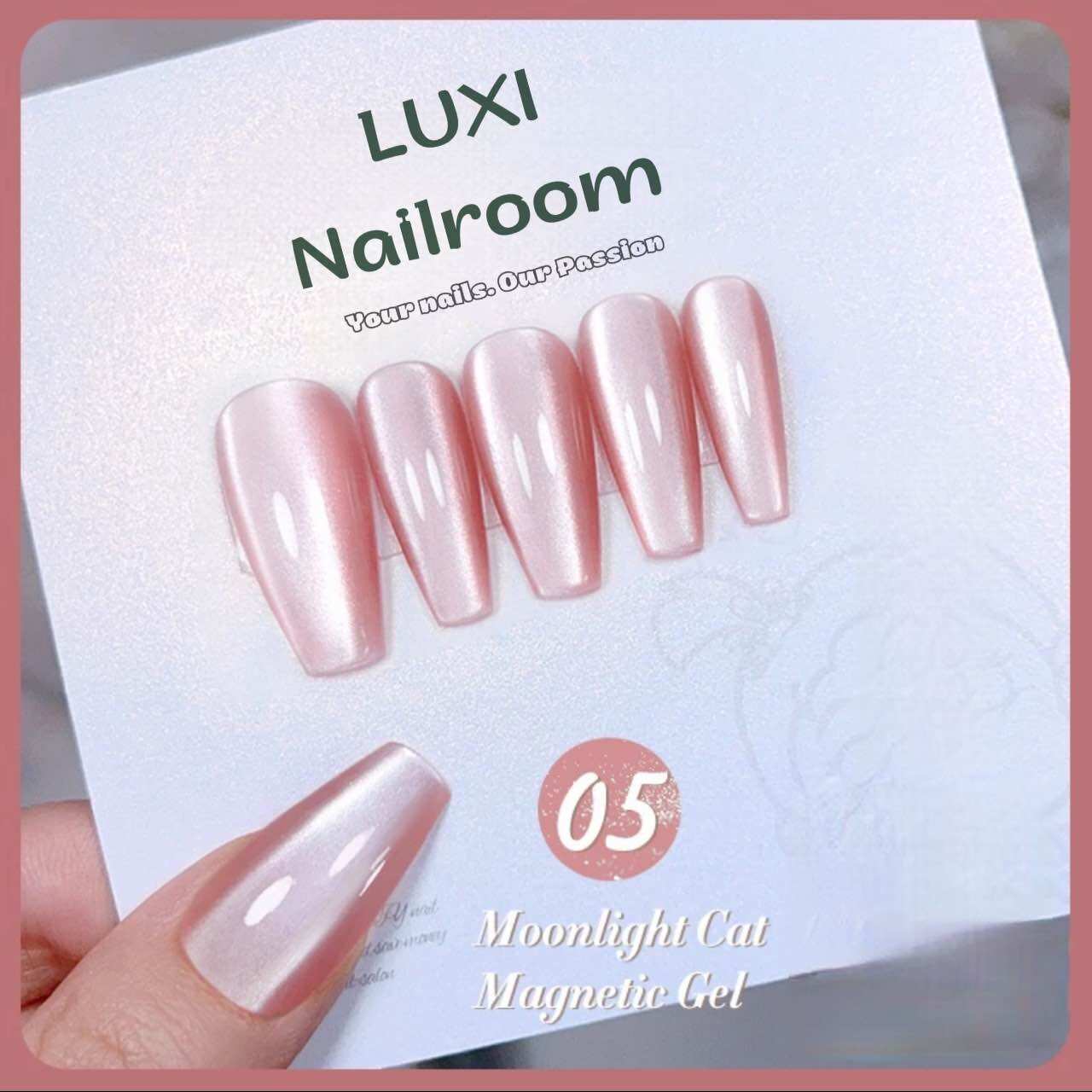 Nailbox - móng úp thiết kế thủ công mẫu mắt mèo ánh trăng. luxi nailroom