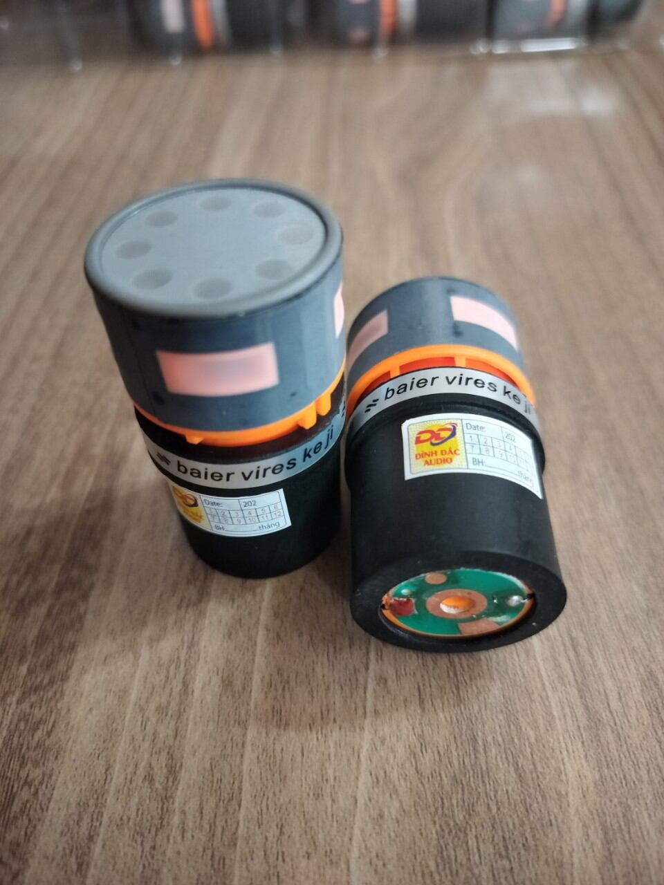 Củ Micro Baier K18 Từ Neo Tiếng Sáng