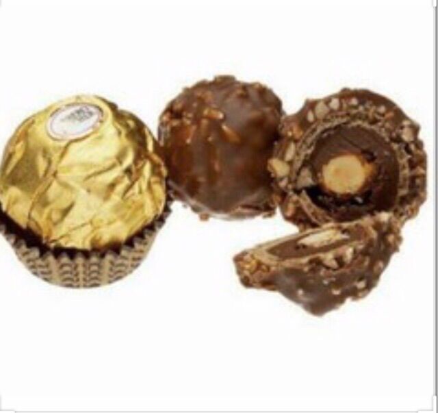 Socola Ferrero Rocher 200g 16v [ Hàng Đức Date t5 /2023 ]