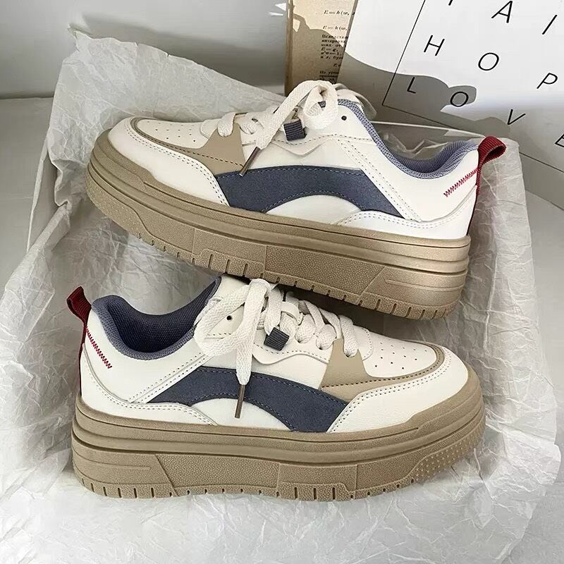 Giày thể thao nữ đế cao 5cm mã 21