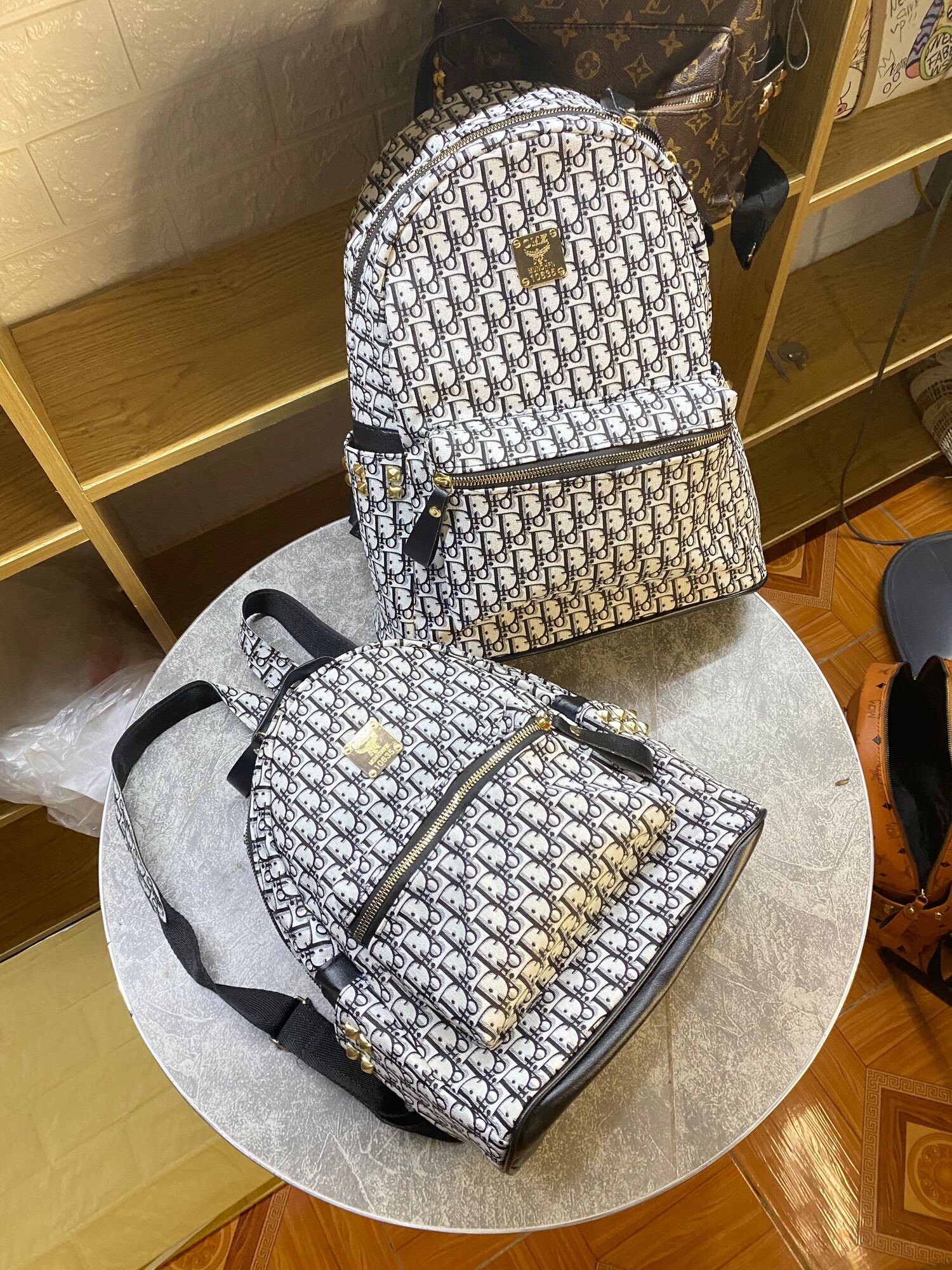 Balo thời trang đi học d ô size 40.