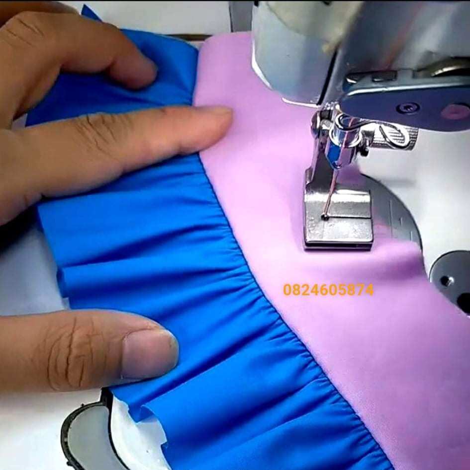 Chân vịt nhún lá dưới phẳng lá trên