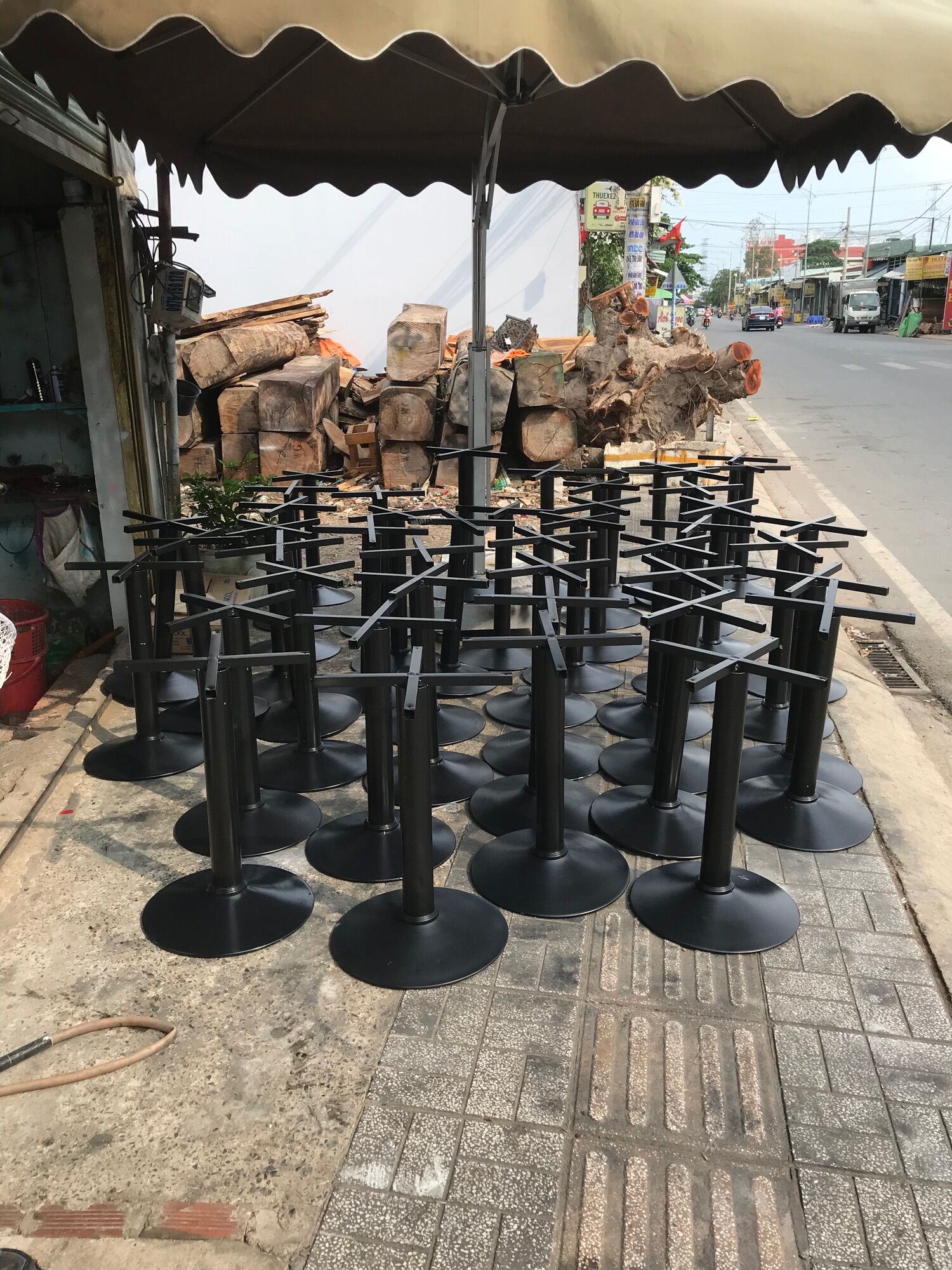 Chân bàn cafe giá rẻ
