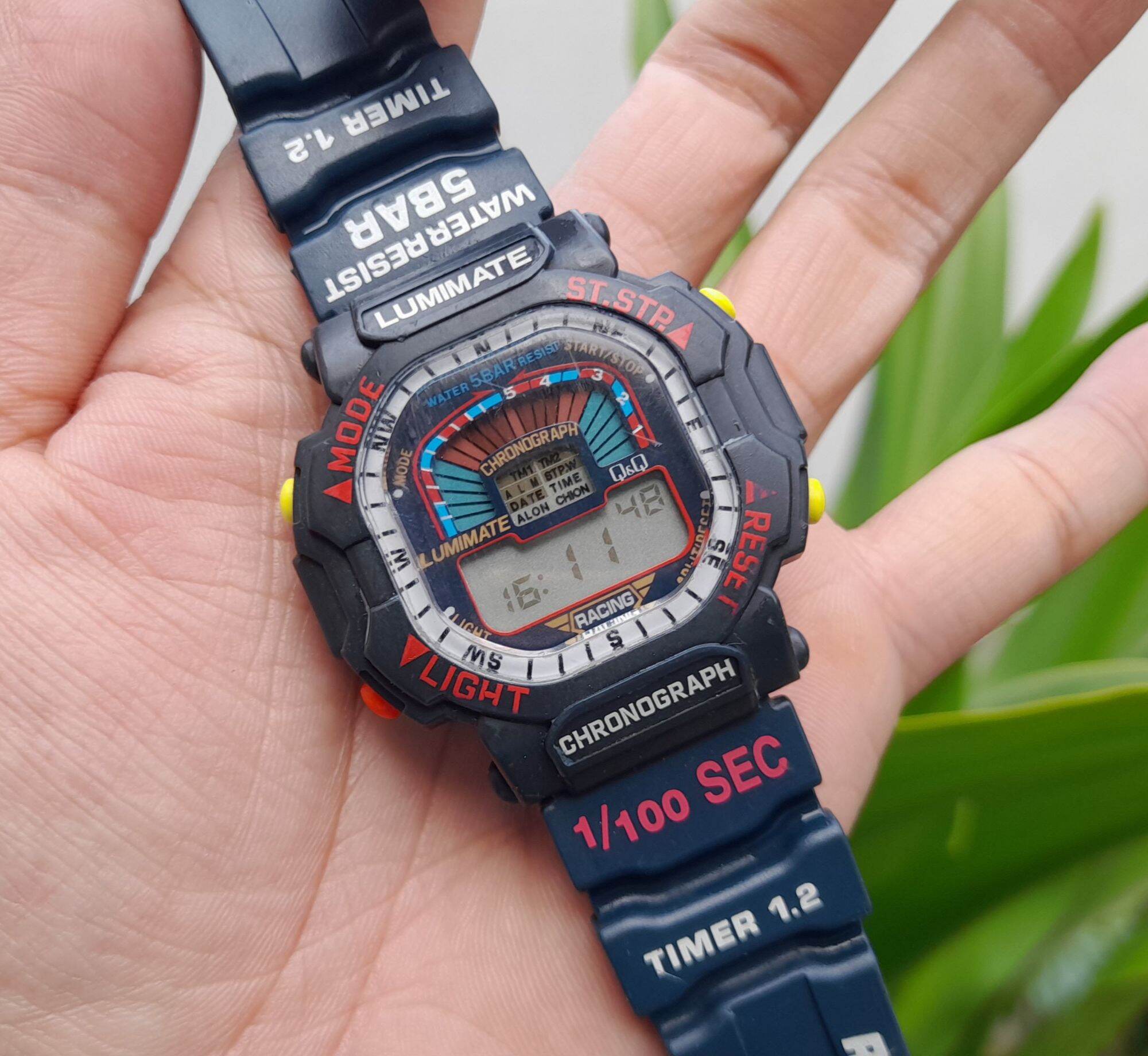 Đồng hồ điện tử Q&Q vuông cho RACING
