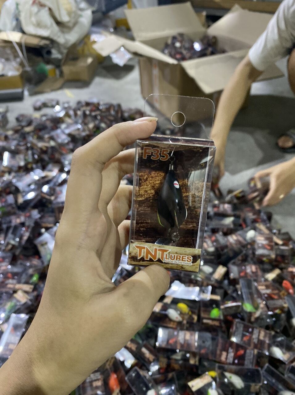 MỒI LURE NHÁI HƠI TNT – F35