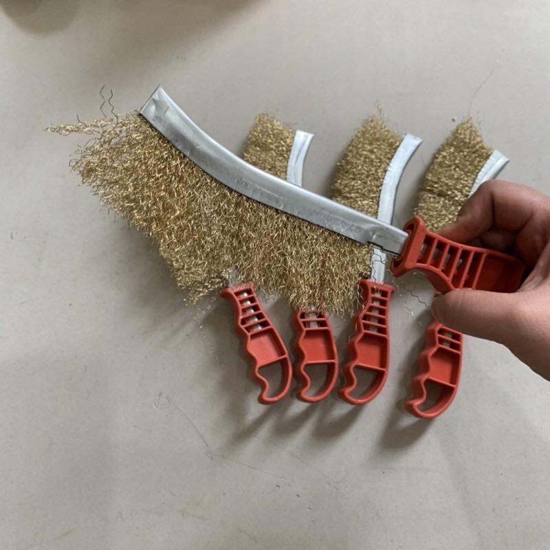 Xả kho combo 5 chiếc bàn chải sắt đánh rỉ cán nhựa đỏ , chổi cọ sắt cầm tay đánh rỉ