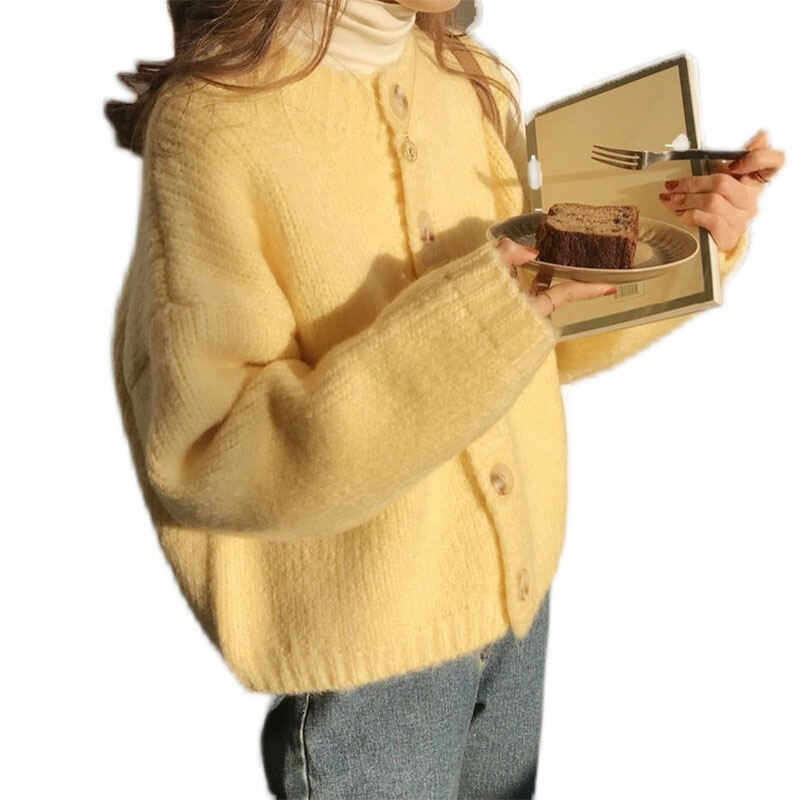 Áo Len Nữ Mẫu Mới 2023 Xuân Thu Phong Cách Dịu Dàng Màu Vàng Rộng Rãi Áo Khoác Lười Biếng Áo Dệt Kim Mặc Bên Ngoài Nữ