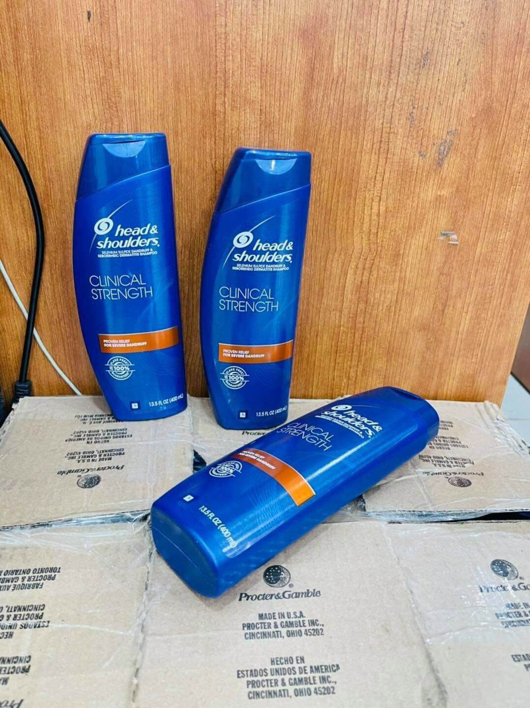 Dầu gội head&shoulders Clinical strength USA dùng cho tóc gàu và ngứa