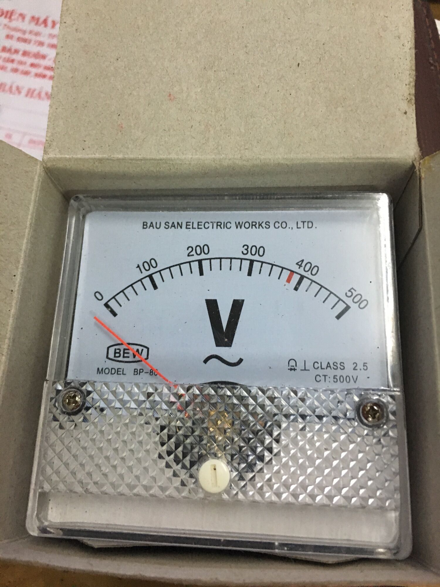 Đồng hồ vôn kế 0-500v 8x8cm