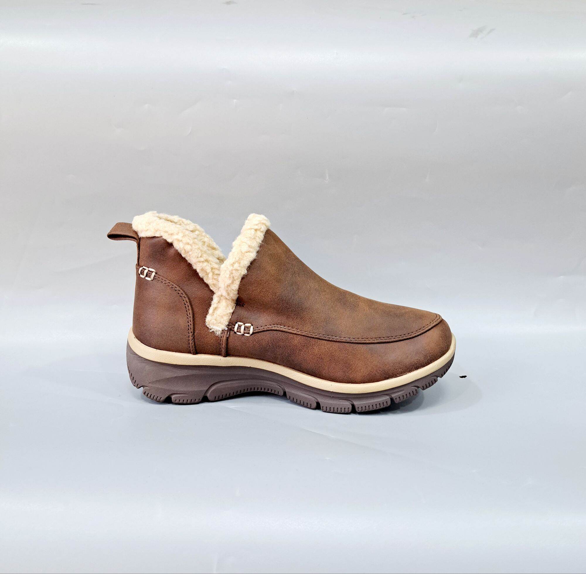 Giày bốt nữ Skechers chính hãng