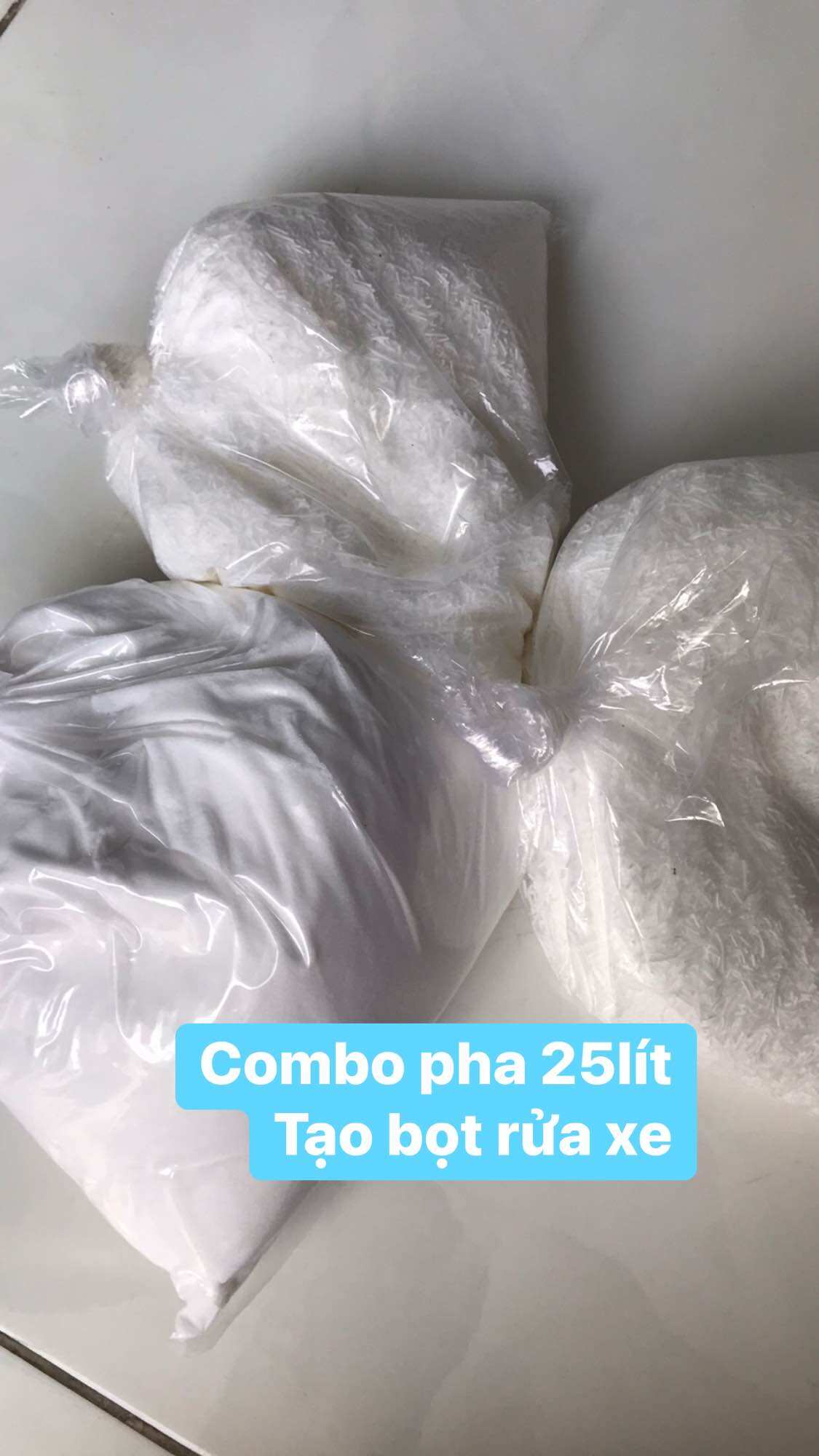 Combo pha 25 lít nước rửa xe bọt tuyết đậm đặc , tiết kiệm chi phí