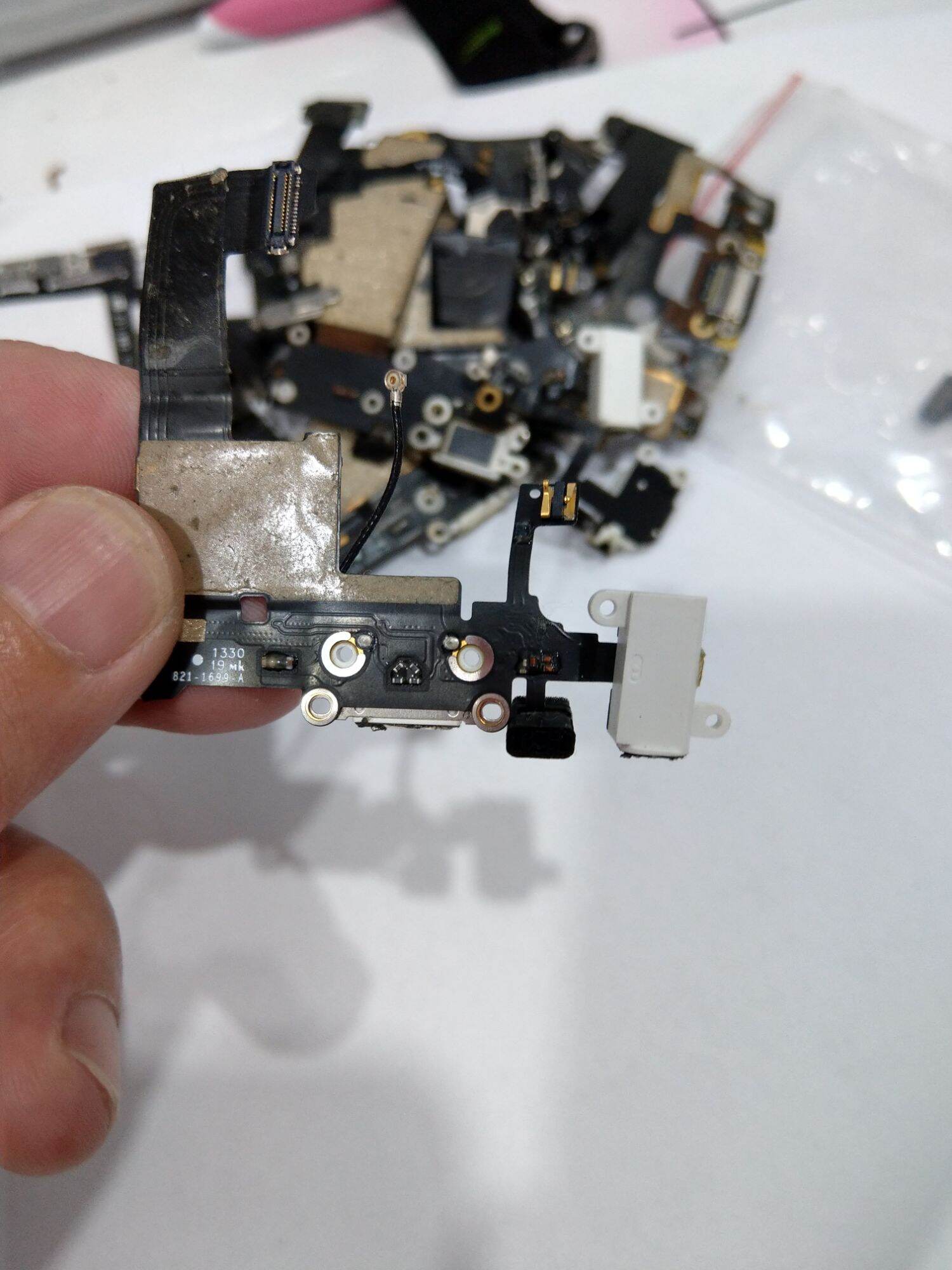 Đuôi sạc zin máy iPhone 5