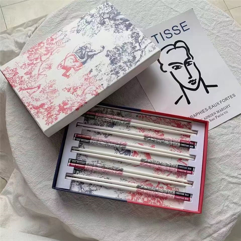 Hộp 6 đôi đũa Sứ Dior - Dior 6 Fairs Porcelain Chopsticks gift set