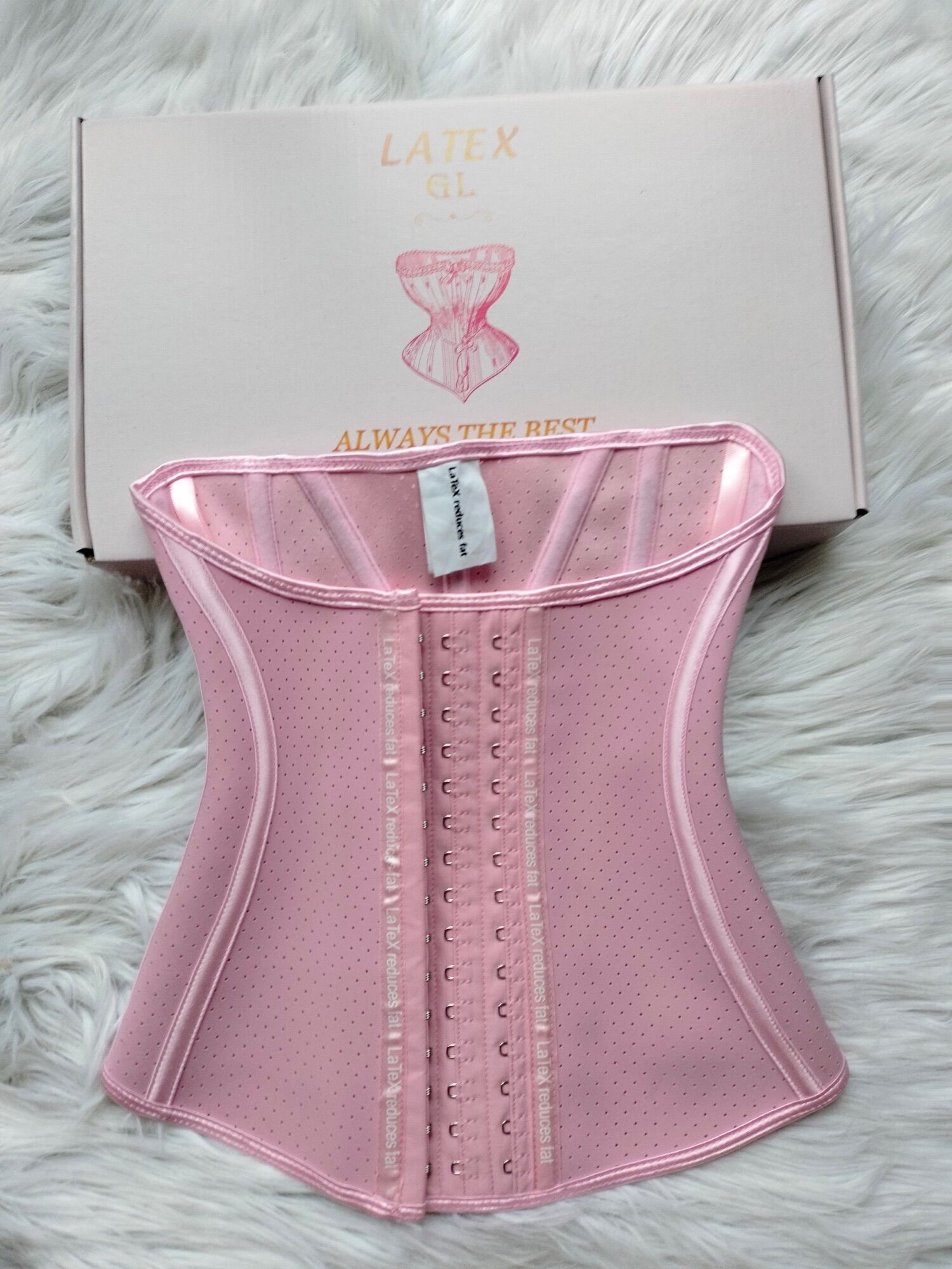 Latex chính hãng (tặng kèm áo lót liner )