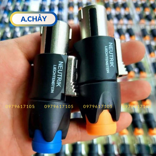 Jack loa speakon Neutrik đầu bọc inox giá 12 chiếc