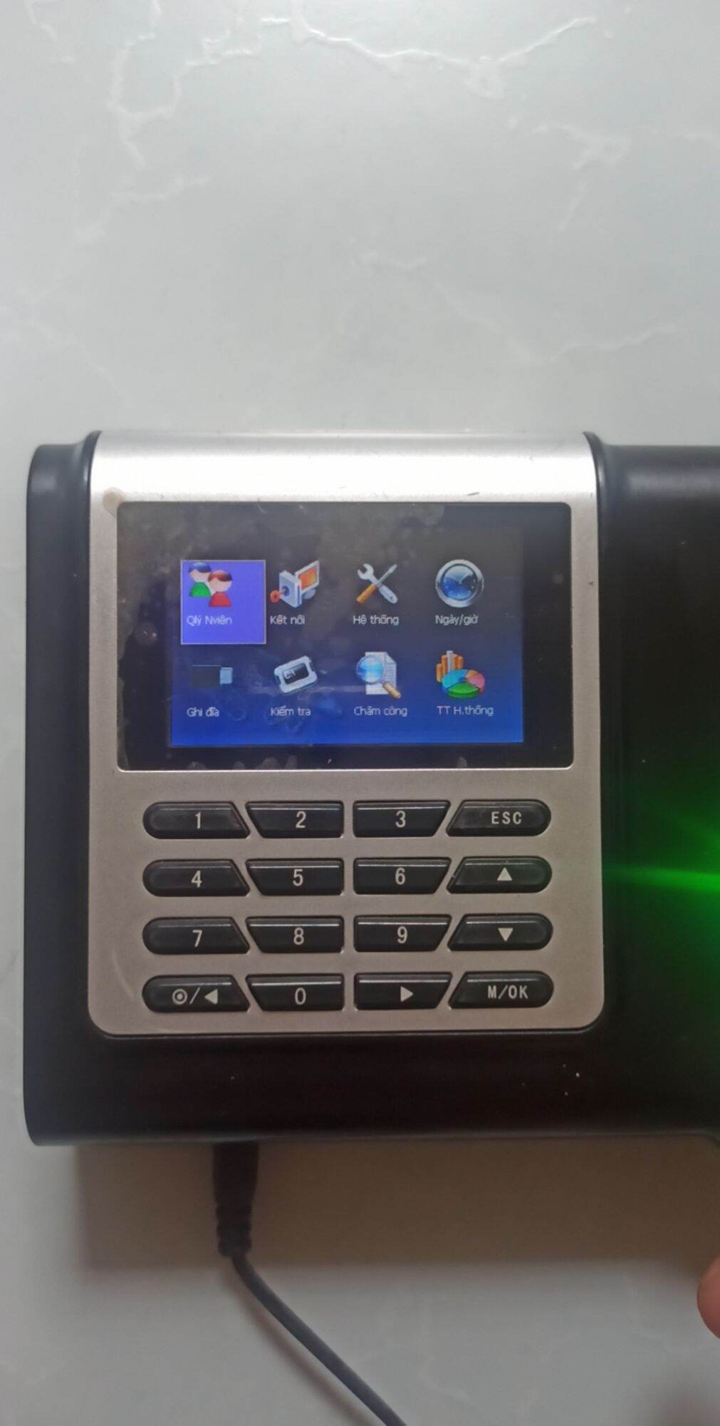 Máy chấm công vân tay cũ X628C
