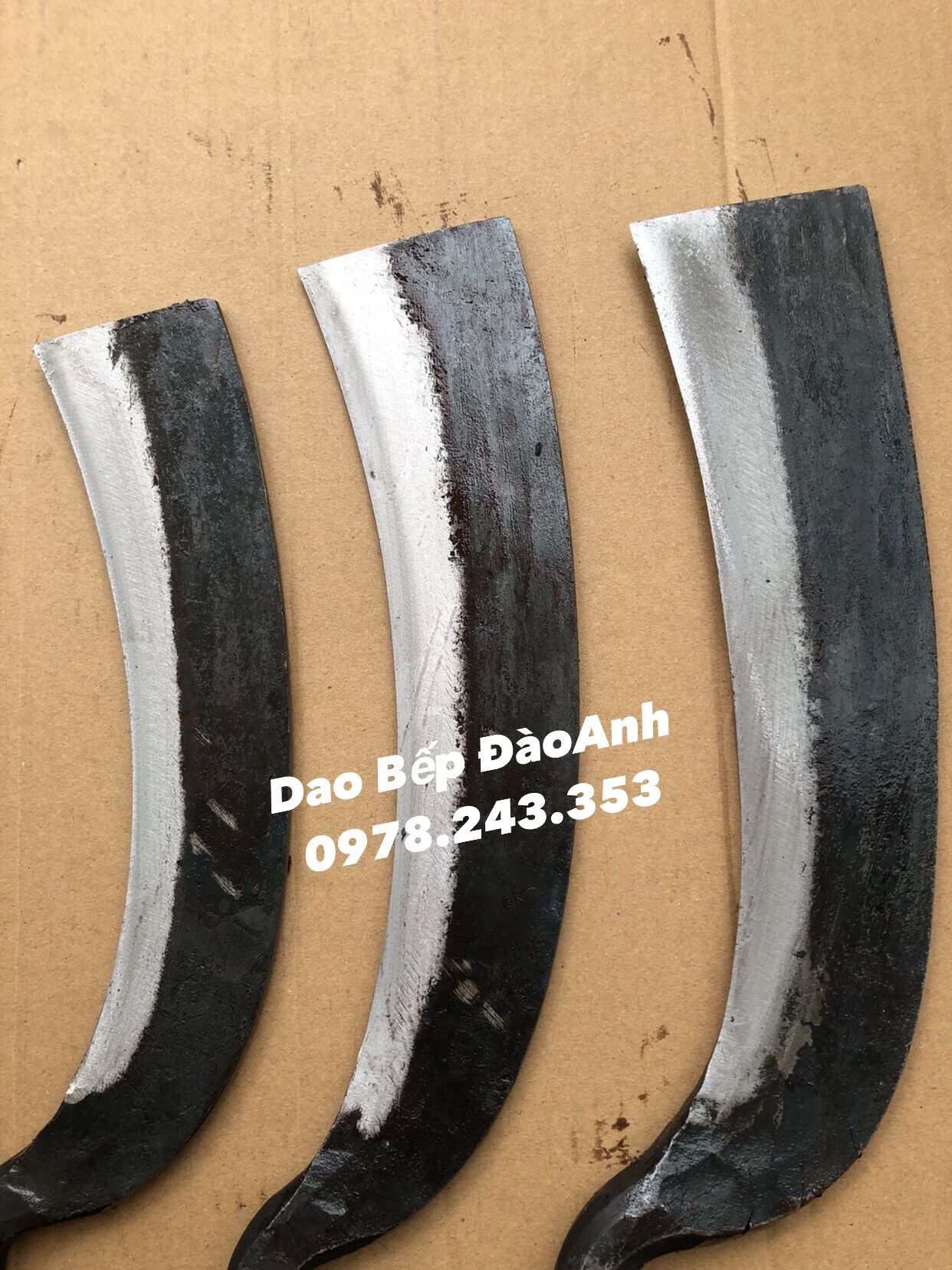 Lưỡi dựa đầu bằng chuẩn nhíp ô tô
