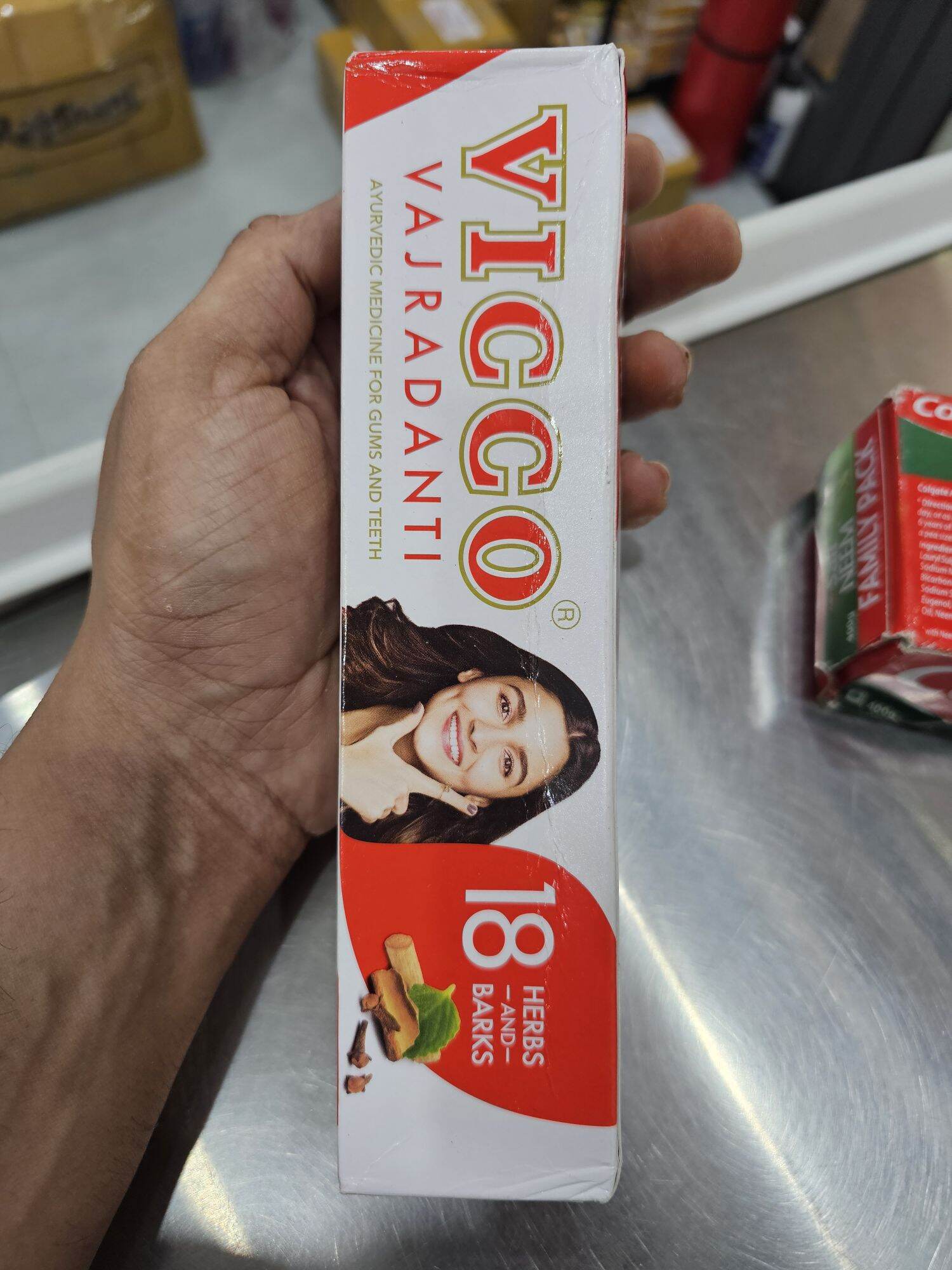 Vicco vajradanti herbal toothpaste - kem đánh răng thảo dược 200g