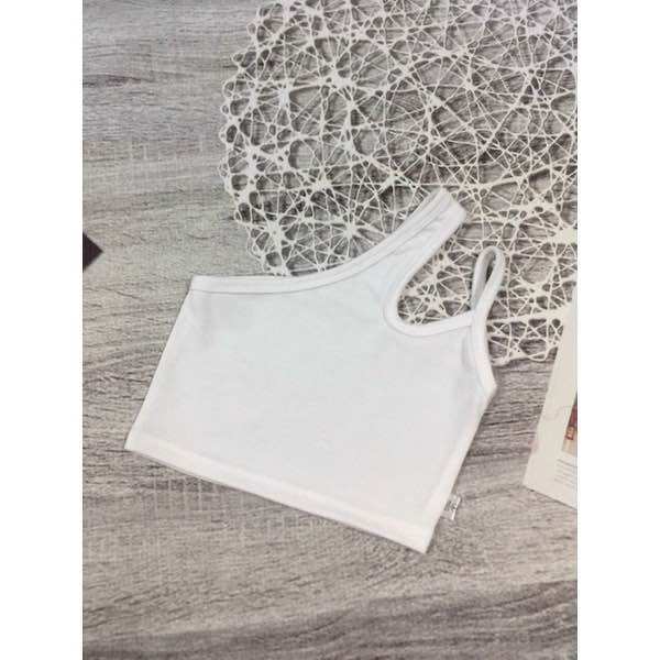 Áo croptop lệch vai bé gái