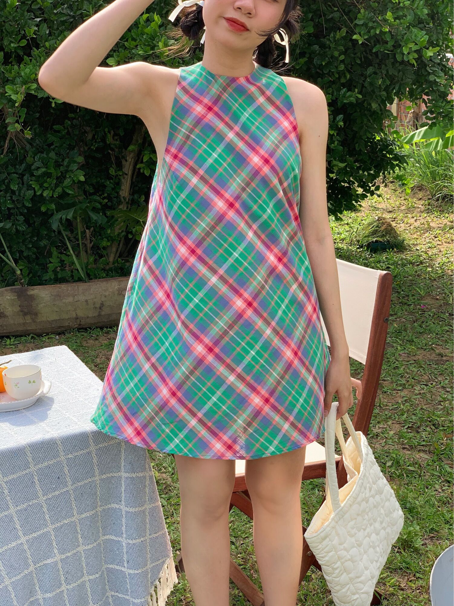Đầm suông dáng A sát nách dáng xòe nhẹ “Table Dress” by Gum Tailor