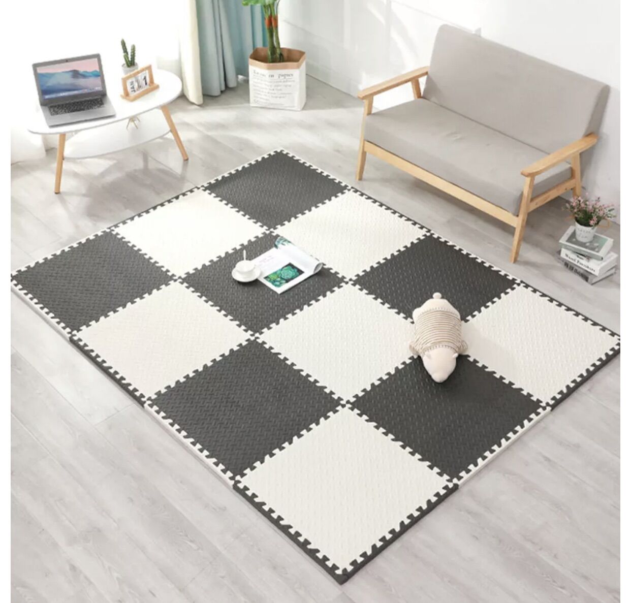 thảm xốp lót sàn vân khế (chiếc lá) 60×60×1cm Loại 1 (có viền)