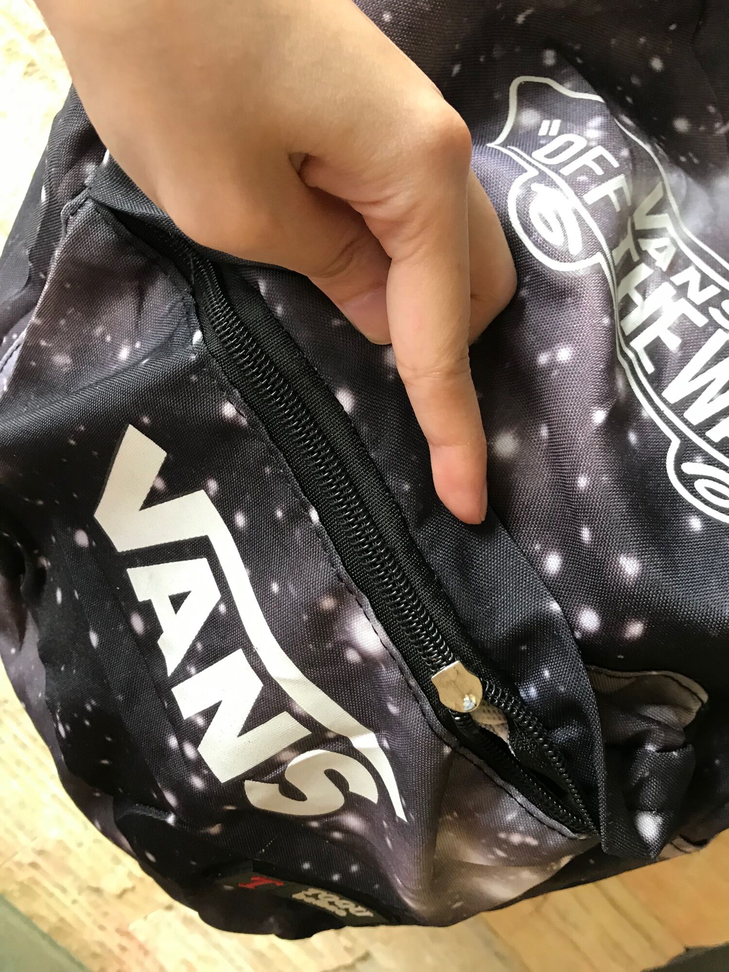 Balo Vans ( không tag ) 2hand
