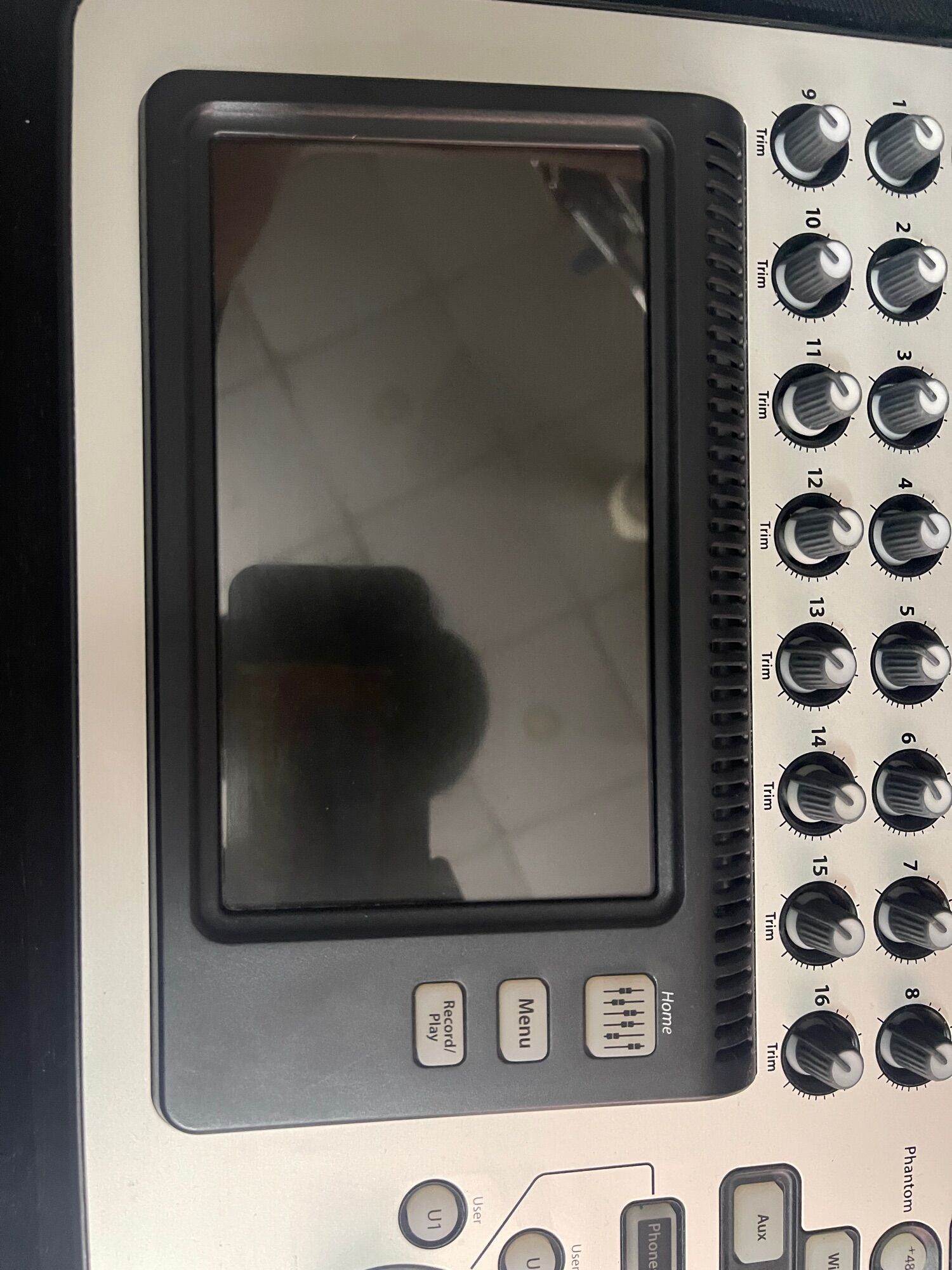 Mixer Qsc Touchmix16
