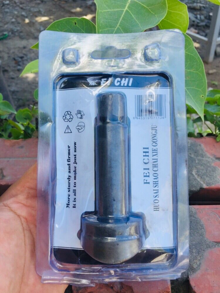 Vam cảo ắc pit tông máy xăng