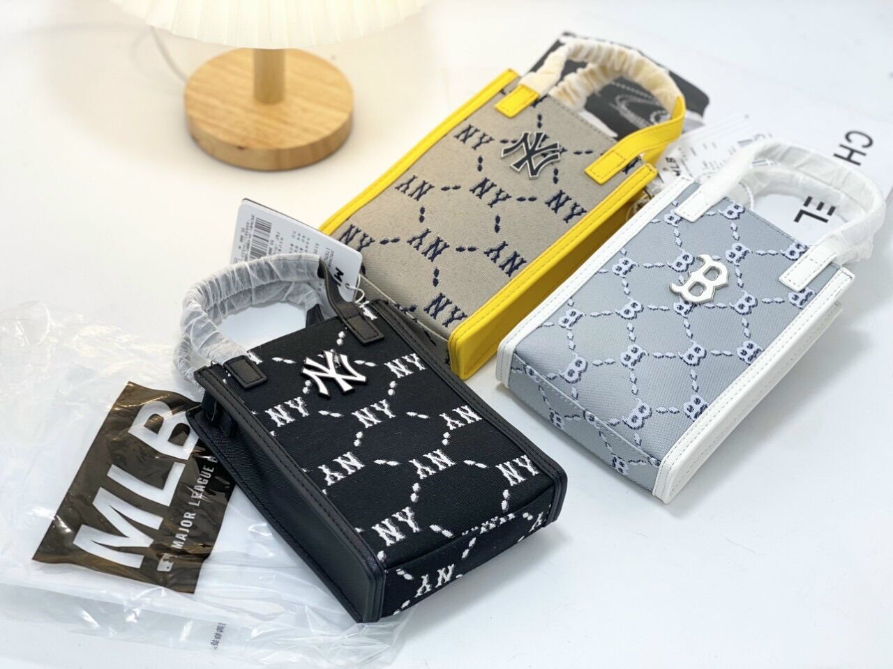 [Hàng Chuẩn] Túi xách ny phone mini monogram đeo chéo Full Tag code Túi hàng đẹp