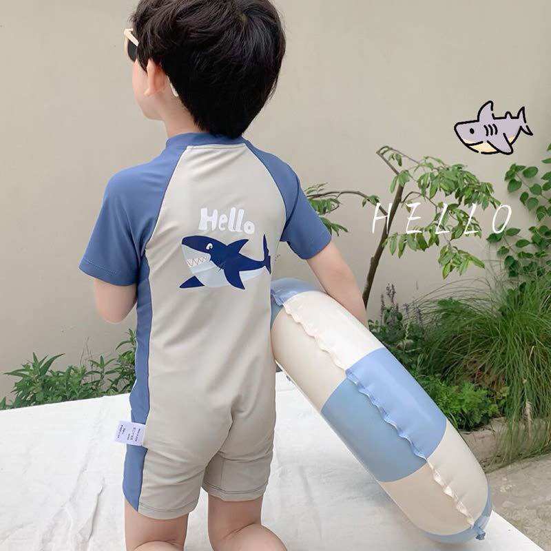 Đồ Bơi Liền Thân Kèm Mũ Bé Trai (10-30kg)