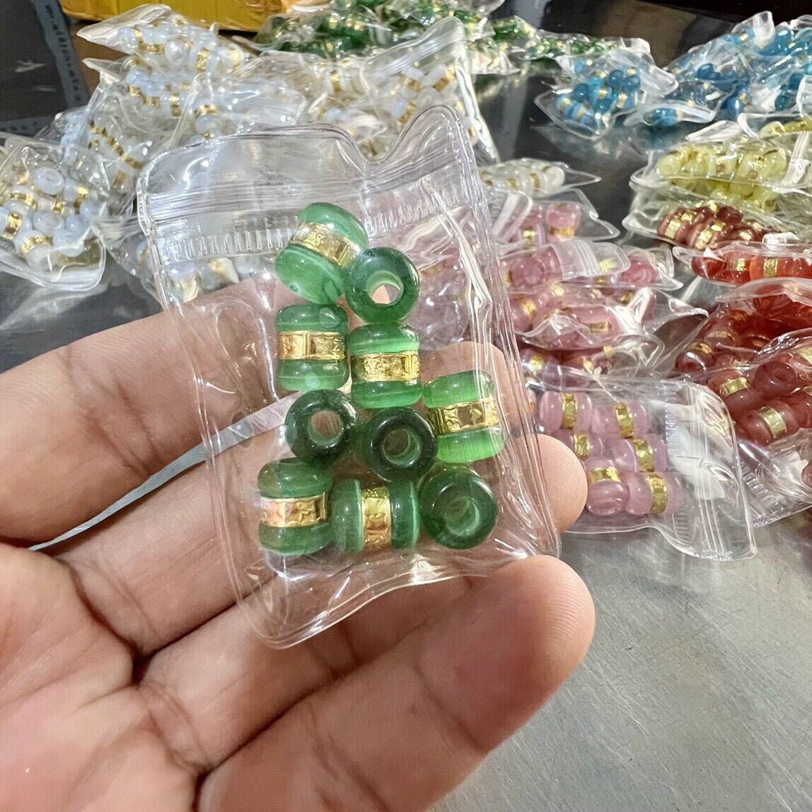 1 viên Charm ngọc lu thống
