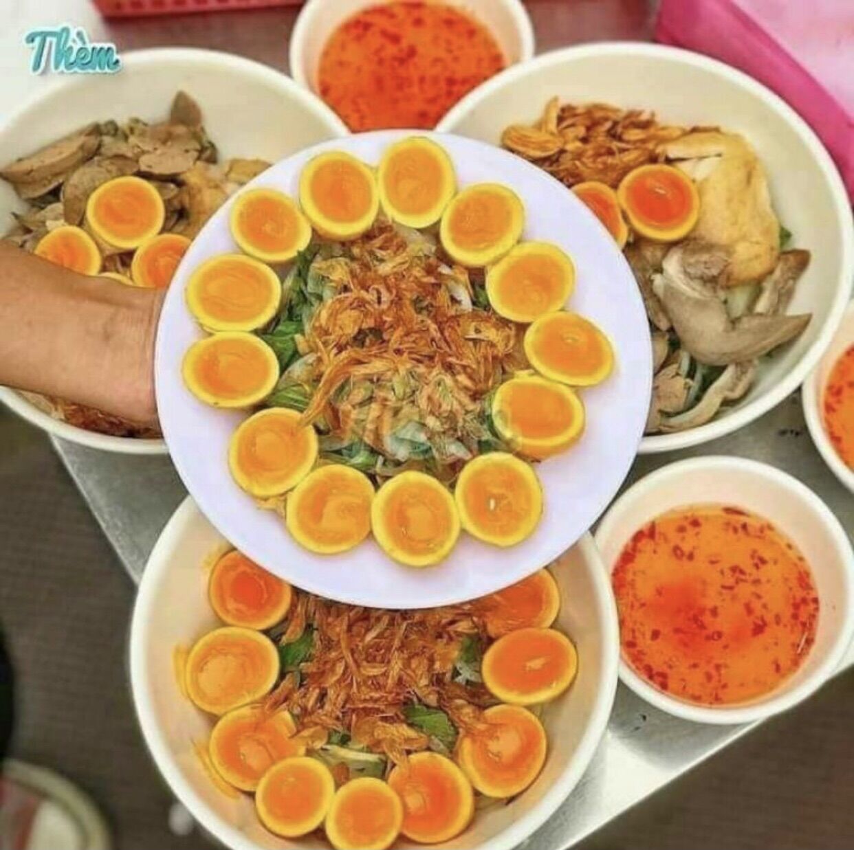 Trứng gà non hộp 500g (Ship hoả tốc HCM)
