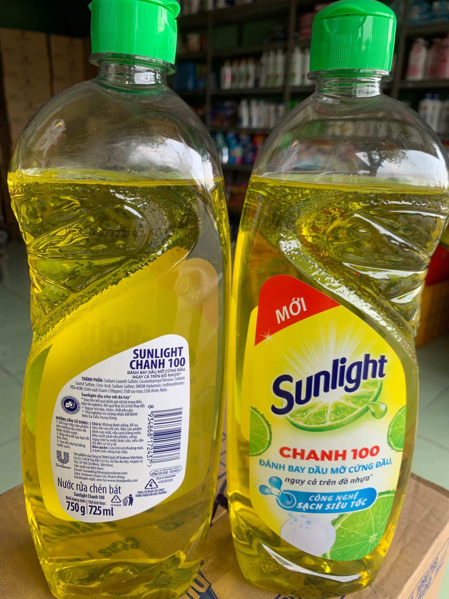 Combo 2 chai nước rửa chén Sunlight chanh chai 750ml