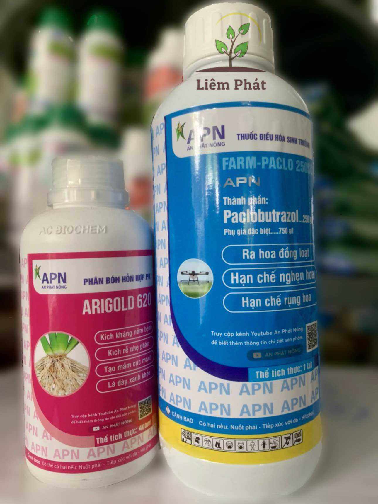 bộ đôi "tạo mầmin cho lúa của An phát nông gồm 1 chai Paclo Sữa kết hợp 1 chai Arigold 400ml