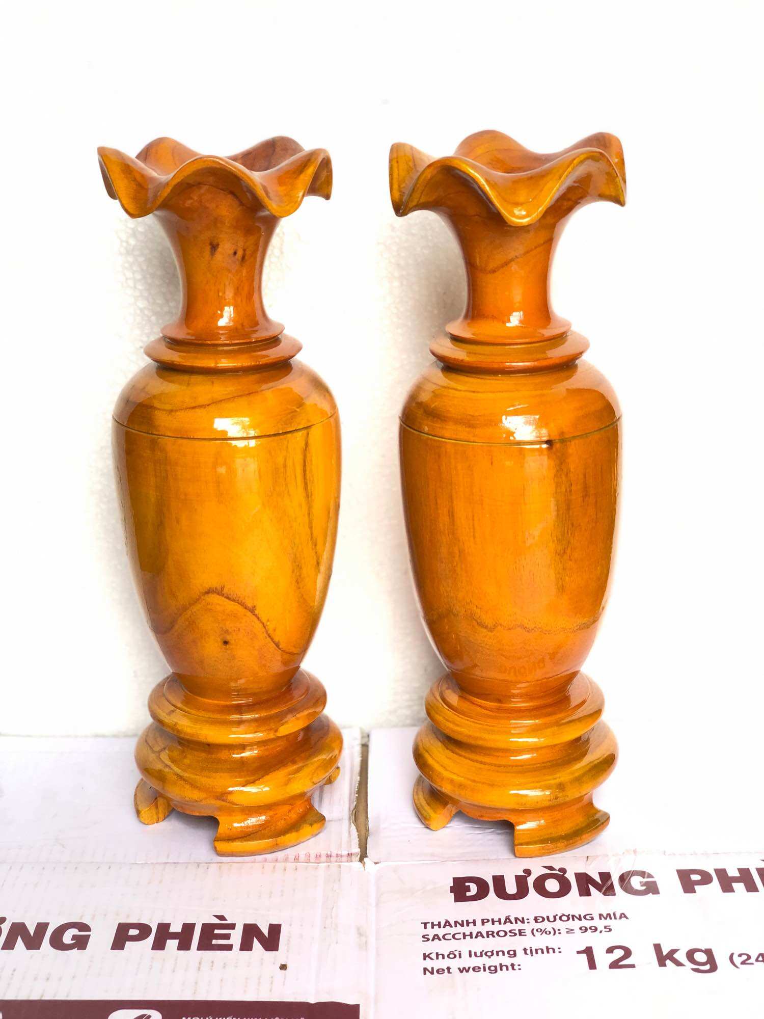 Lục bình gỗ bình hoa gỗ xoan đào một đôi kt 40*13 cm