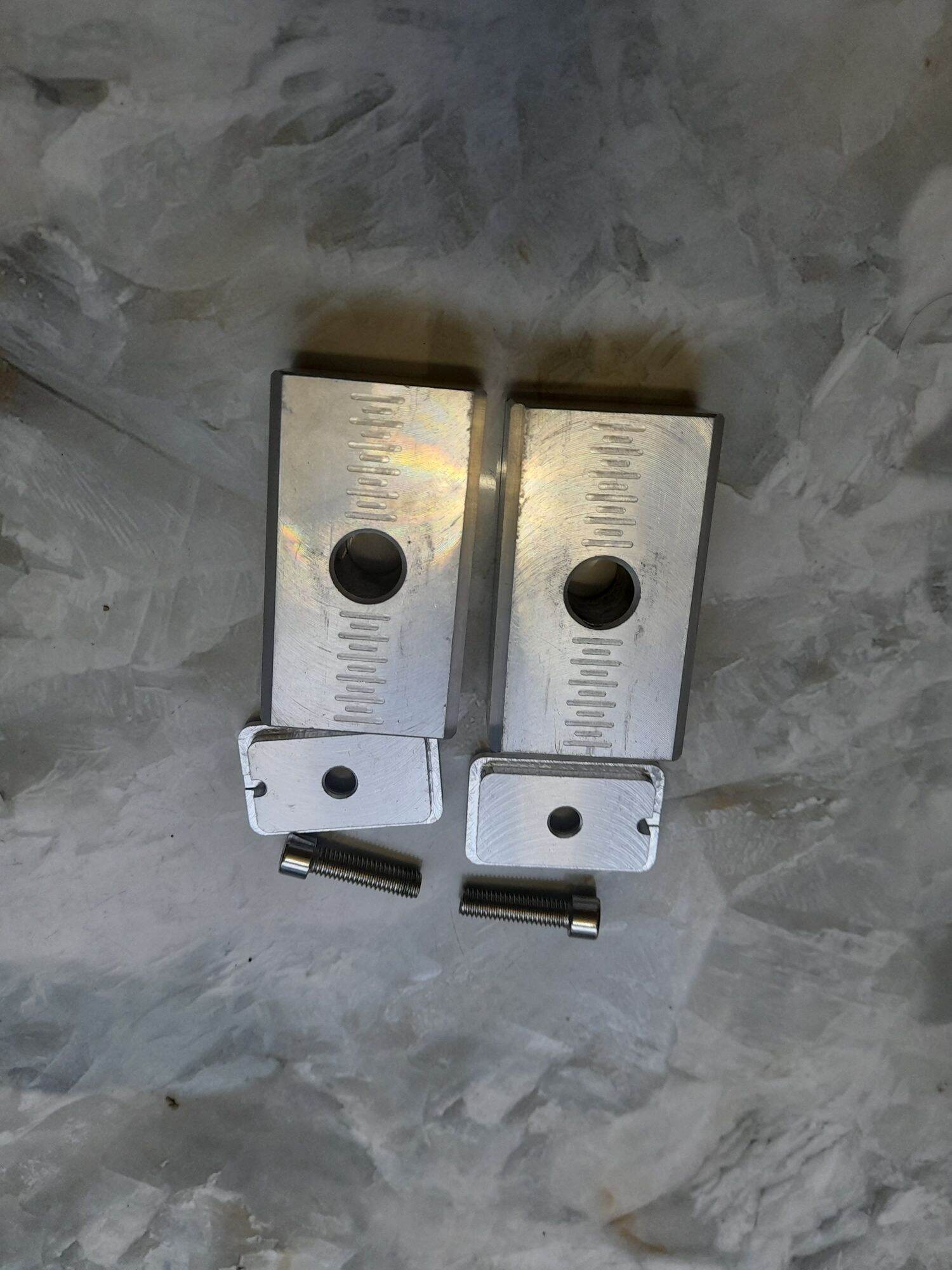 Cặp bát tăng sên âm gắn xe Ex 150