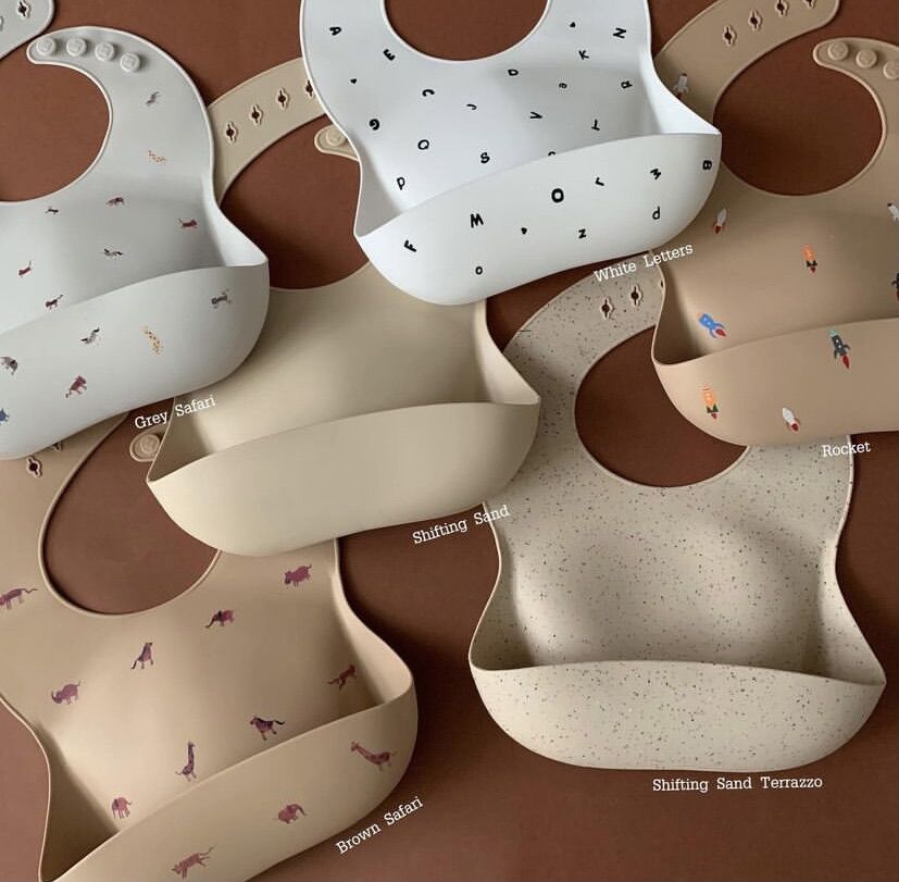 Yếm ăn dặm silicone MUSHIE cho bé
