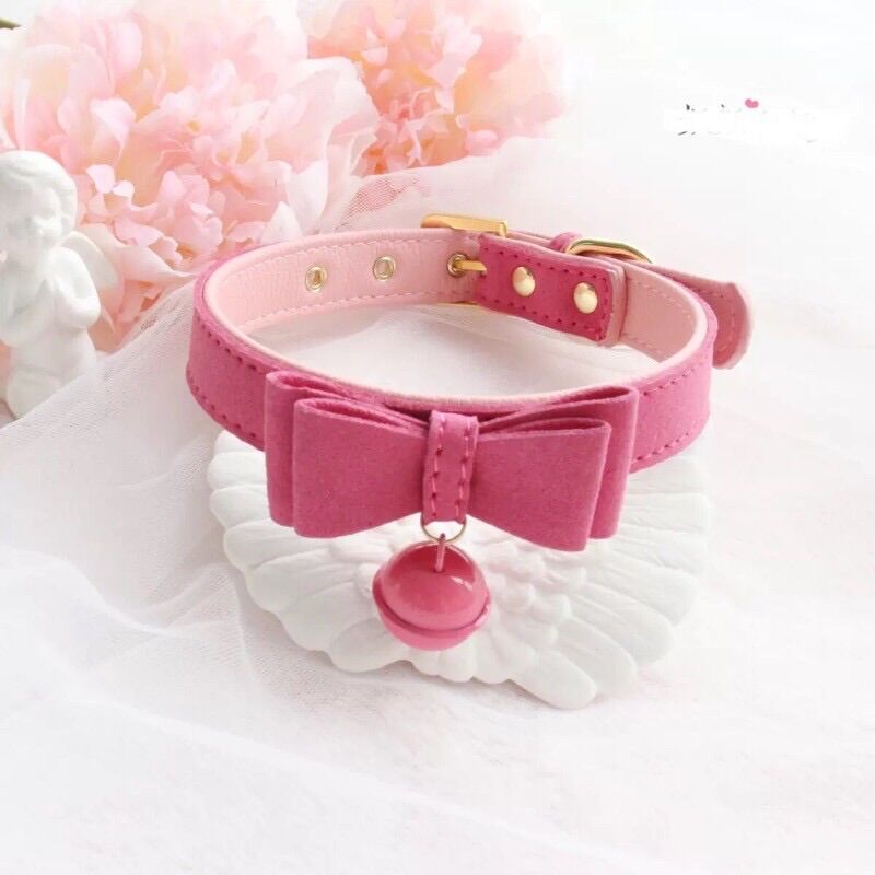 Vòng cổ choker nữ da lộn gắn chuông