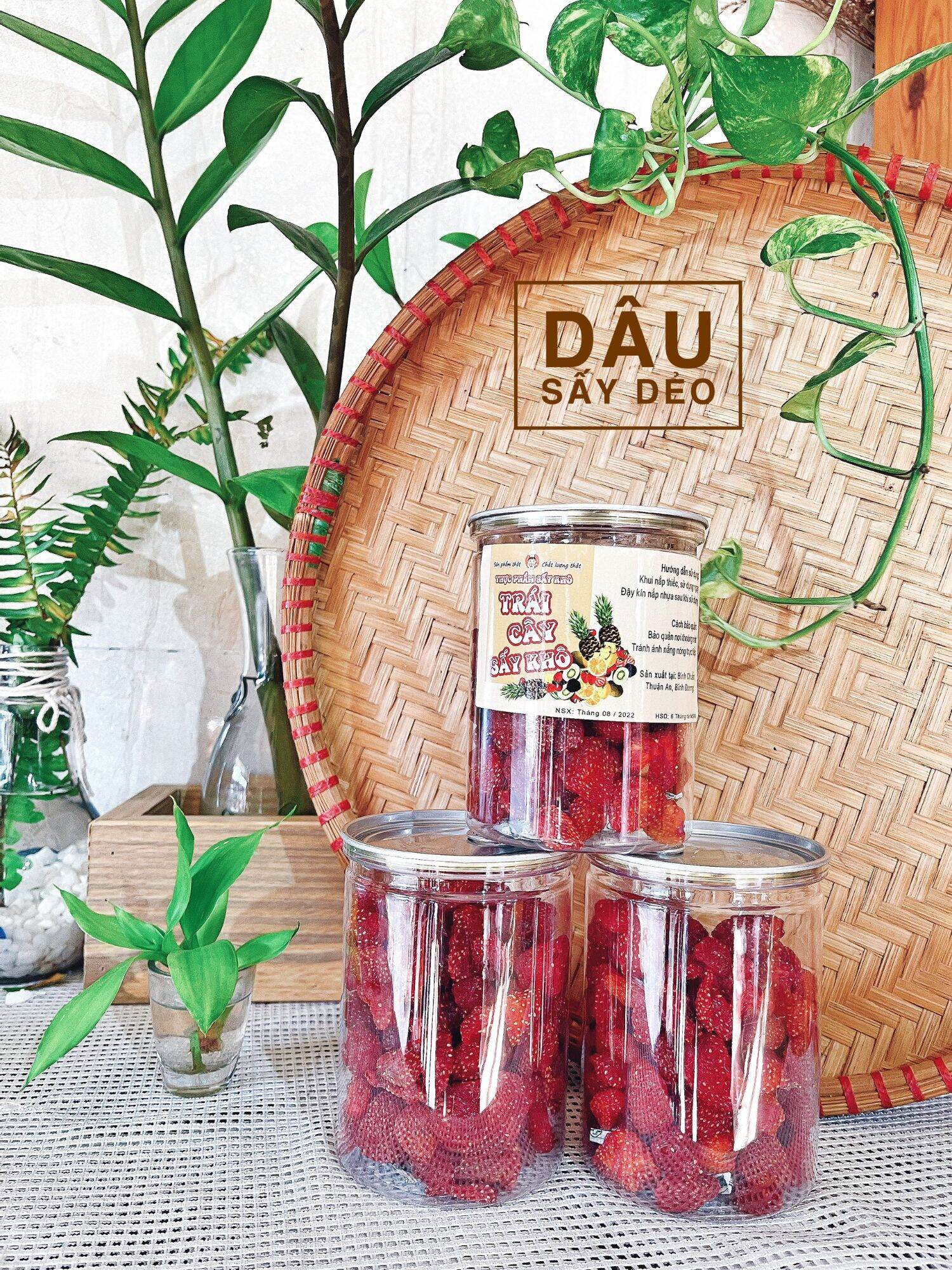 Dâu Tây Sấy Dẻo hủ 350g
