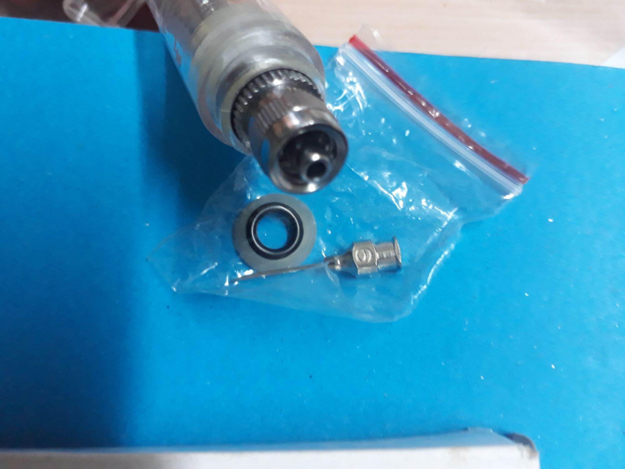2 ống xilanh tiêm meca(20c/10c)+2 kim tiêm