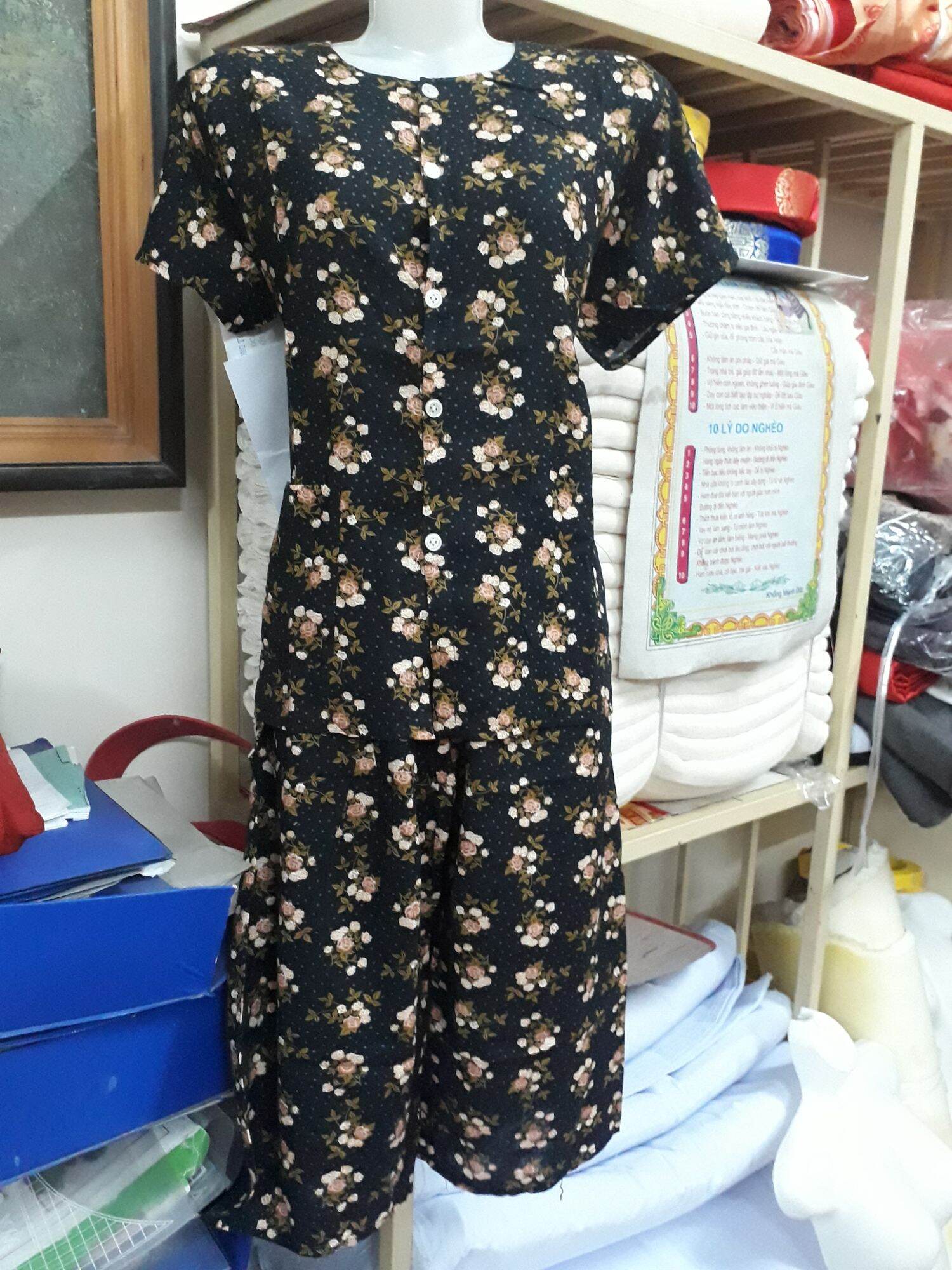 Bộ lanh hoa (quần lửng - áo cộc) dành cho người già