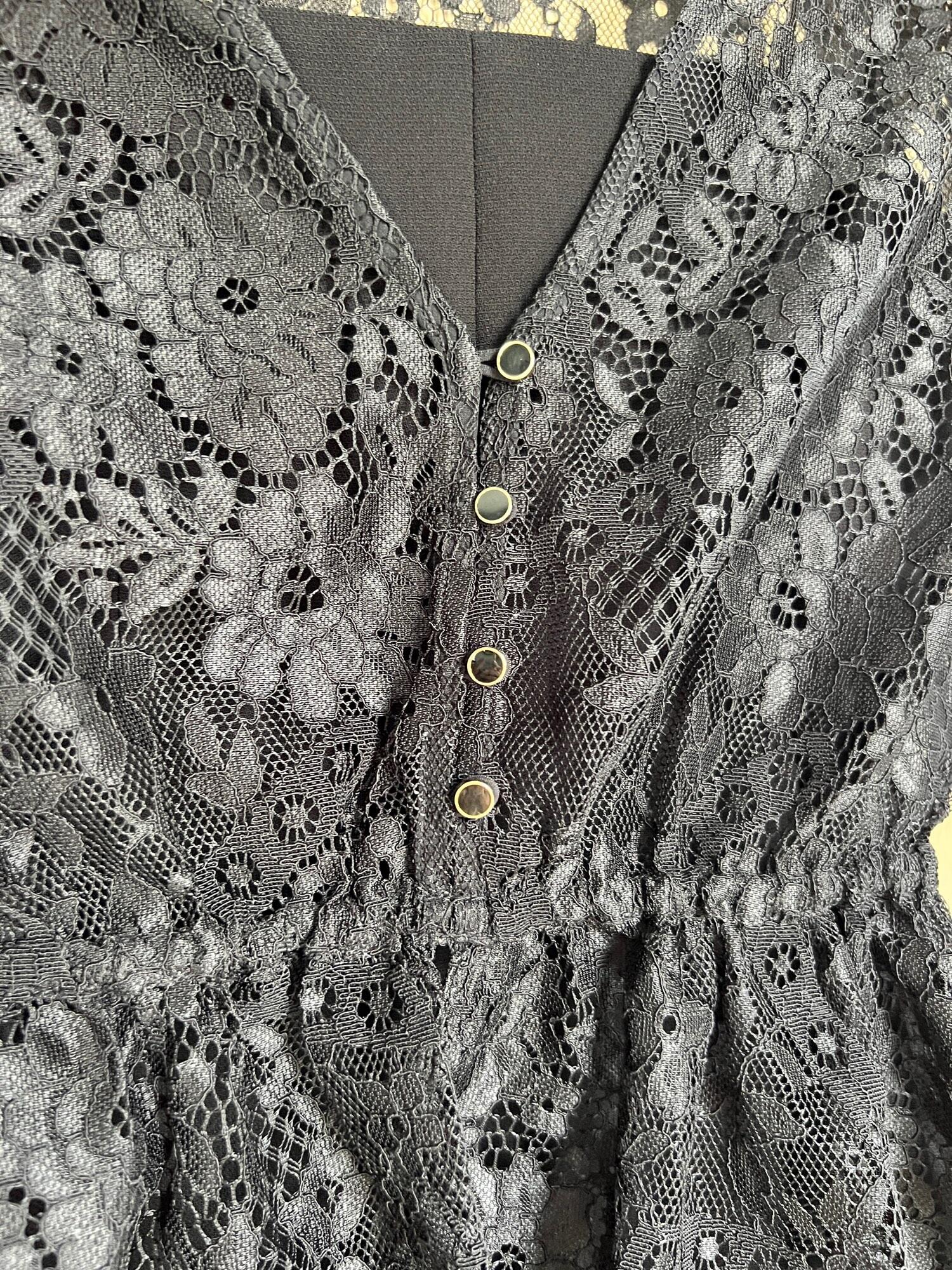 Đầm Ren Elise Sz S, new 99%